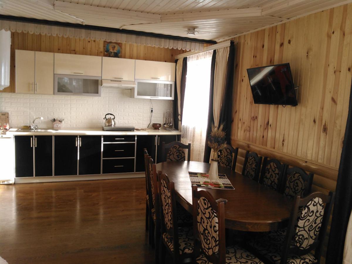 Сімейний Котедж Краєвид Mykulychyn Εξωτερικό φωτογραφία